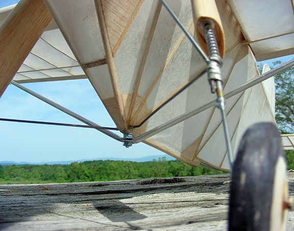 images/8in 72dpi W48 Strut bottom.jpg